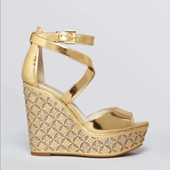 michael kors gold platform sandals